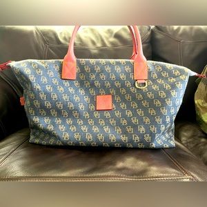 Large Dooney and Bourke carry on bag